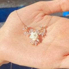 sakura çiçeği kolye